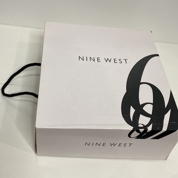 Nine West Booties - Picture 4 of 10